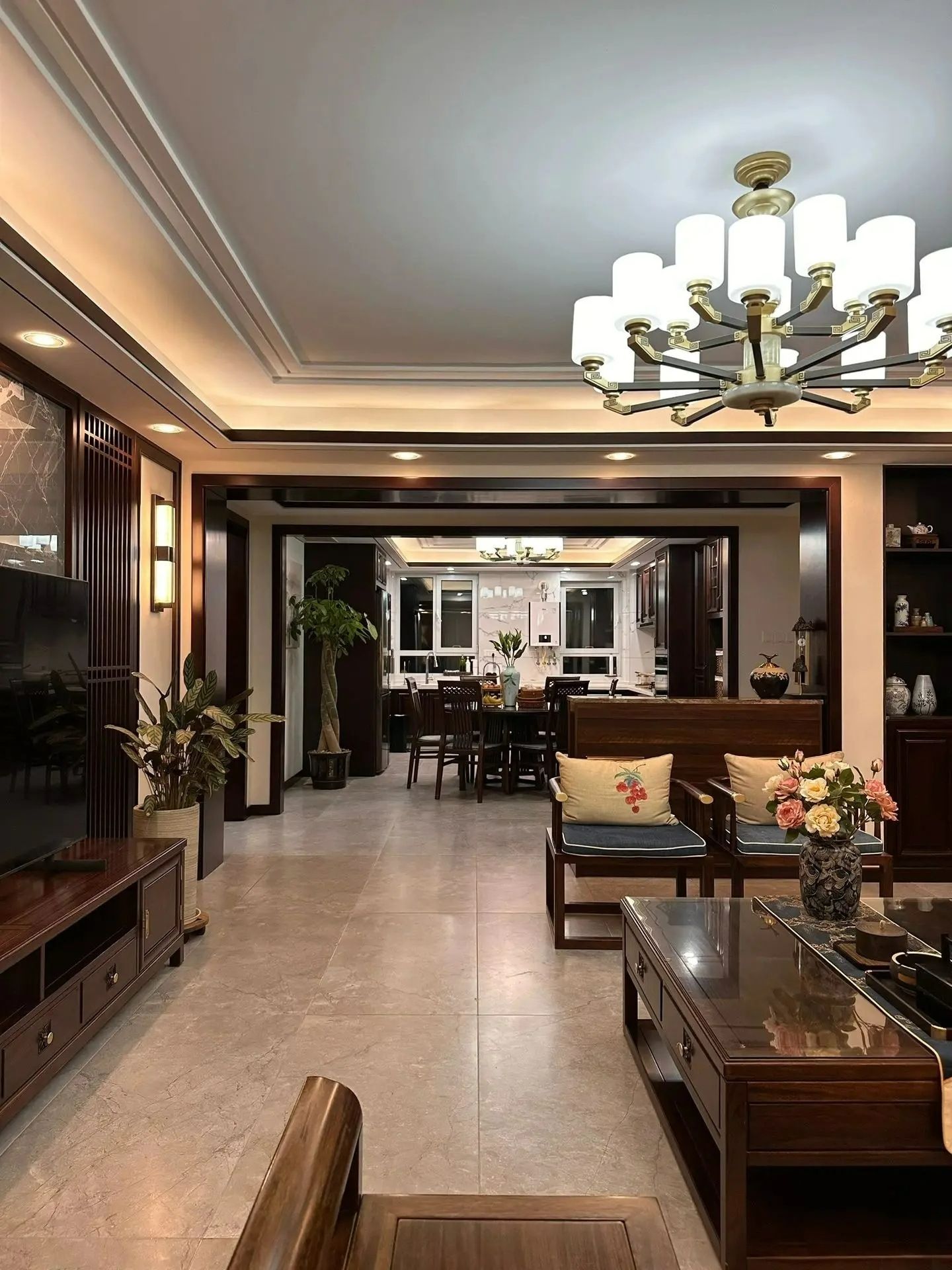 新中式家具定制應(yīng)該注意以下幾點！